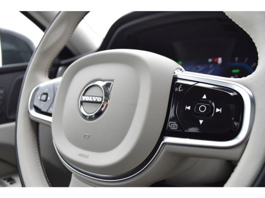 Volvo  XC60 Volvo T6 Plug-in hybrid AWD Ultimate Bright |Luchtvering |H&K |360CAM ActivLease financial lease