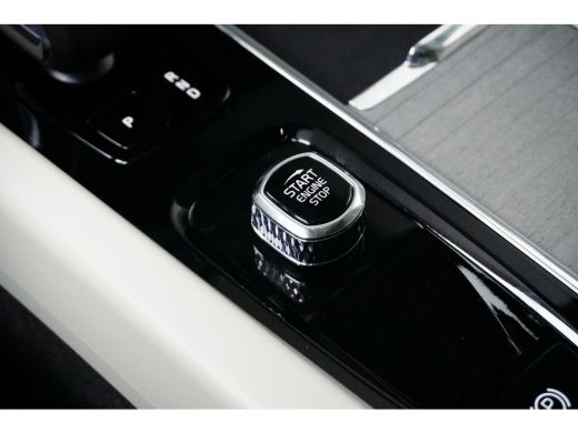 Volvo  XC60 Volvo T6 Plug-in hybrid AWD Ultimate Bright |Luchtvering |H&K |360CAM ActivLease financial lease
