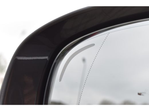 Volvo  XC60 Volvo T6 Plug-in hybrid AWD Ultimate Bright |Luchtvering |H&K |360CAM ActivLease financial lease