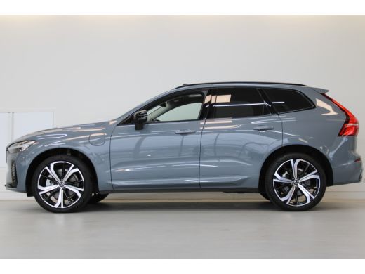 Volvo  XC60 Volvo T6 350PK AWD Plus Dark | Trekhaak | Gelamineerd Glas | Adapt Led | Alarm ActivLease financial lease