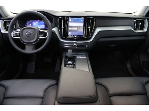 Volvo  XC60 Volvo T6 350PK AWD Plus Dark | Trekhaak | Gelamineerd Glas | Adapt Led | Alarm ActivLease financial lease