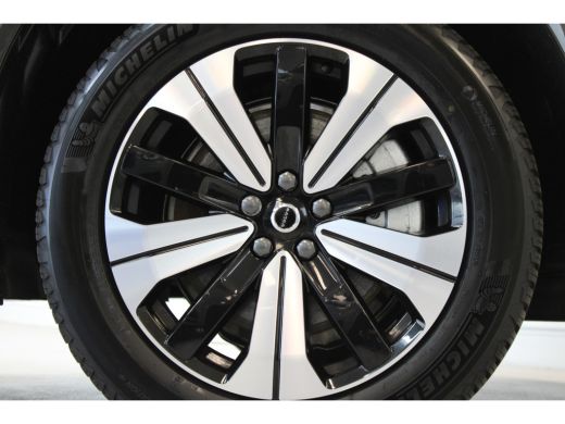 Volvo  XC60 Volvo T6 350PK AWD Plus Dark | Trekhaak | Gelamineerd Glas | Adapt LED | All Season ActivLease financial lease