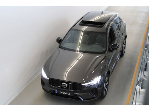 Volvo  XC60 Volvo T6 350PK AWD Plus Dark | Trekhaak | Gelamineerd Glas | Adapt LED | All Season ActivLease financial lease