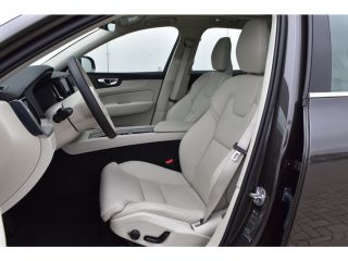 Volvo  XC60 Volvo T6 Plug-in hybrid AWD Ultimate Bright |Luchtvering |H&K |360CAM