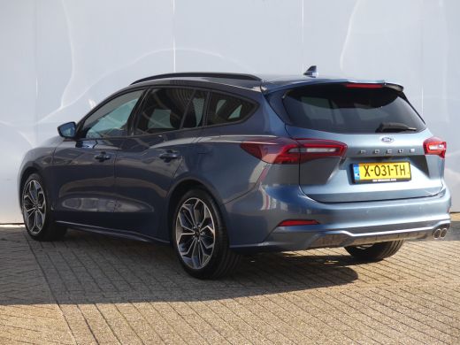 Ford Focus Wagon 1.0 EcoBoost Hybrid 125PK ST Line X | STOEL+STUUR+VOORRUITVERWARMING | 18'' LMV | CAMERA | ActivLease financial lease