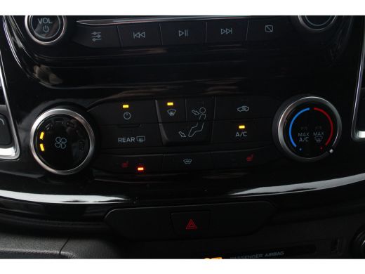 Ford Transit Custom 320 2.0 TDCI L1H1 Limited Dubbele cabine Automaat | Dealer o.h. | 20'' Lichtmetalen velgen | Trek... ActivLease financial lease