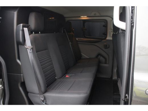 Ford Transit Custom 320 2.0 TDCI L1H1 Limited Dubbele cabine Automaat | Dealer o.h. | 20'' Lichtmetalen velgen | Trek... ActivLease financial lease