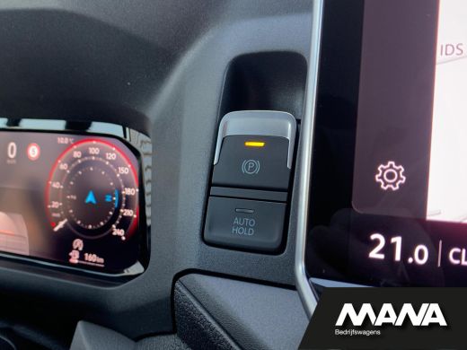 MAN TGE 35 2.0 L3H2 3.180 177pk Automaat Climatronic Navi LED Camera ACC CarPlay Leder-Stuur/Stoel Verwar... ActivLease financial lease