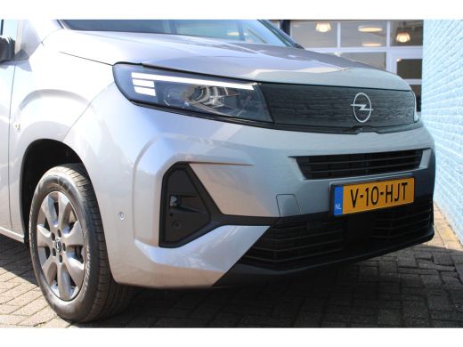 Opel Combo Opel 1.5 BlueHDi 130 S&S L1 | Automaat | Navigatie | Camera | 3-Zits | Lichtmetaal | ActivLease financial lease