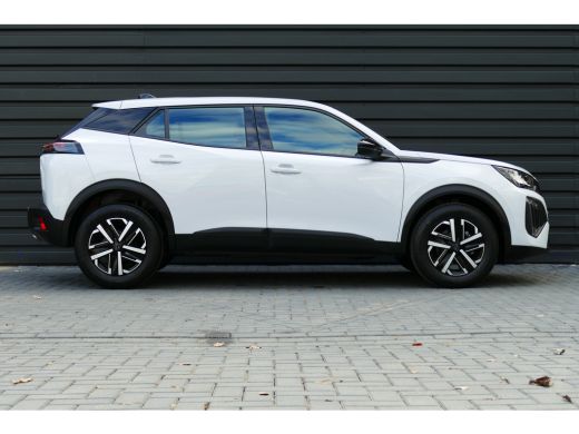 Peugeot 2008 Peugeot Active / NAVI / LED / CLIMA / PDC / CAMERA / BLUETOOTH / CRUISECONTROL / VOORRAAD / DIREC... ActivLease financial lease