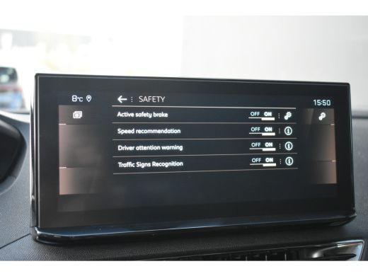 Peugeot 5008 Peugeot 1.2 Hybrid GT 136pk Automaat 7p. | Navigatie | Climate Control | Half-Leder | Achteruitri... ActivLease financial lease