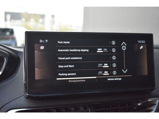 Peugeot 5008 Peugeot 1.2 Hybrid GT 136pk Automaat 7p. | Navigatie | Climate Control | Half-Leder | Achteruitri... ActivLease financial lease
