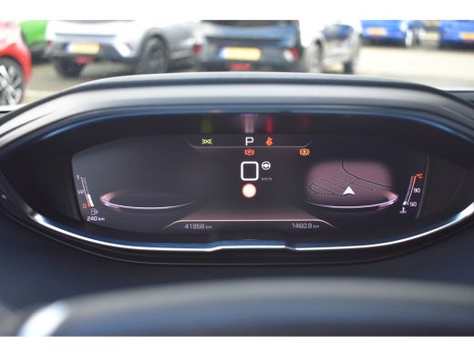 Peugeot 5008 Peugeot 1.2 Hybrid GT 136pk Automaat 7p. | Navigatie | Climate Control | Half-Leder | Achteruitri... ActivLease financial lease