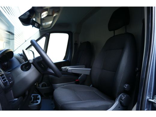 Peugeot Boxer 2.2 BLUEHDI 140PK L2H1 3.5T AUTOMAAT / NAVI / LED / PDC / CAMERA / BLUETOOTH / CRUISECONTROL / VO... ActivLease financial lease