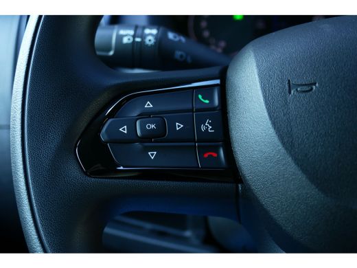 Peugeot Boxer 2.2 BLUEHDI 140PK L2H1 3.5T AUTOMAAT / NAVI / LED / PDC / CAMERA / BLUETOOTH / CRUISECONTROL / VO... ActivLease financial lease