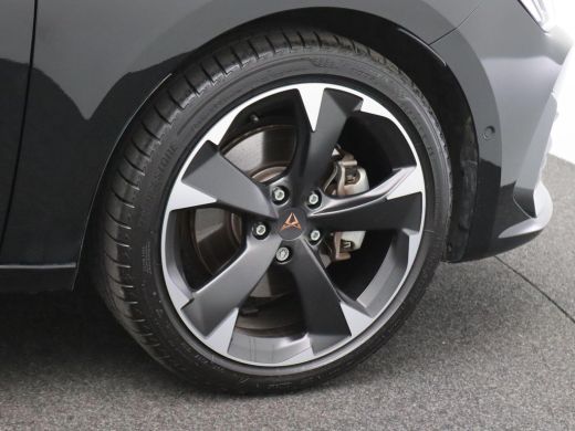 Seat Leon 1.4 e-Hybrid Business 204PK DSG Pano-Schuifdak, Adaptieve Cruise Controle, Achteruitrijcamera, Ke... ActivLease financial lease
