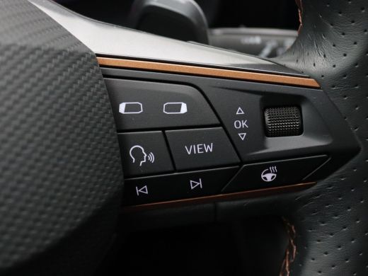 Seat Leon 1.4 e-Hybrid Business 204PK DSG Pano-Schuifdak, Adaptieve Cruise Controle, Achteruitrijcamera, Ke... ActivLease financial lease