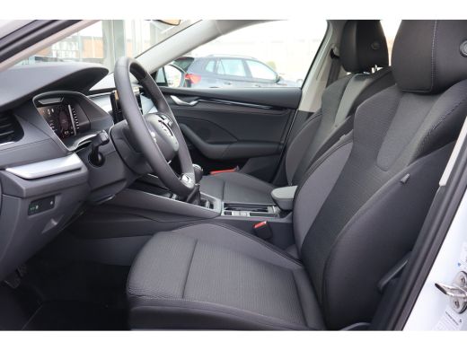 Skoda Octavia Combi 1.5 TSI 116PK Edition | Stoel+stuurverwarming | Parkeersensoren | Trekhaak | ActivLease financial lease