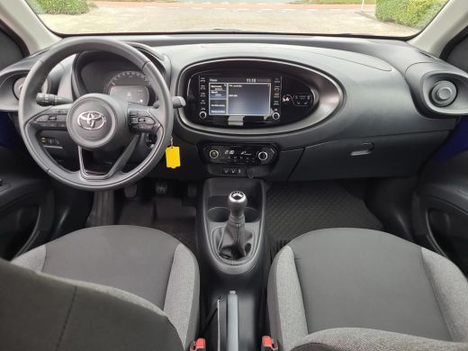 Toyota Aygo X 1.0 VVT-i MT first | Apple CarPlay | Climate Control | Stoelverwarming | Rijklaarprijs incl. gara... ActivLease financial lease