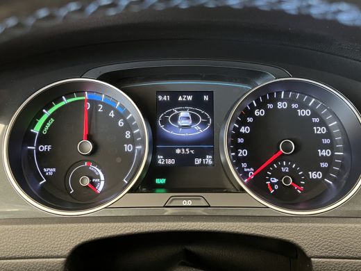 Volkswagen e-Golf Volkswagen E-DITION | Airco (automatisch) | Boordcomputer | LED dagrijverlichting ActivLease financial lease