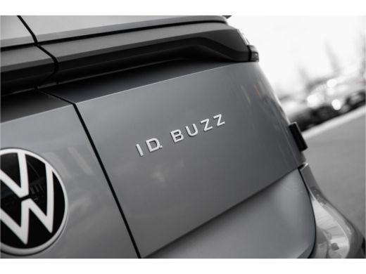 Volkswagen ID. Buzz | 2024 | Dubbele Schuifdeur | Achterdeuren | IQ Light | Trekhaak | Bijrijdersbank ActivLease financial lease