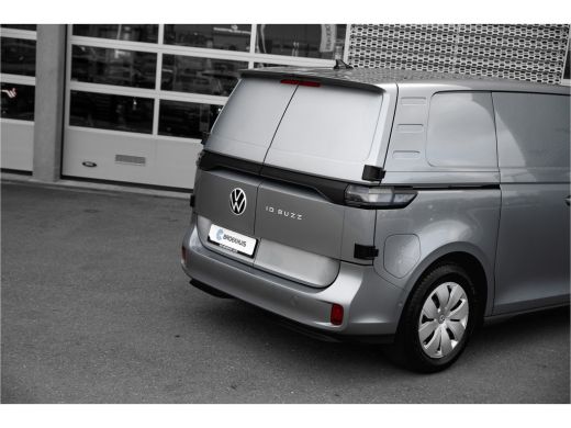Volkswagen ID. Buzz | 2024 | Dubbele Schuifdeur | Achterdeuren | IQ Light | Trekhaak | Bijrijdersbank ActivLease financial lease