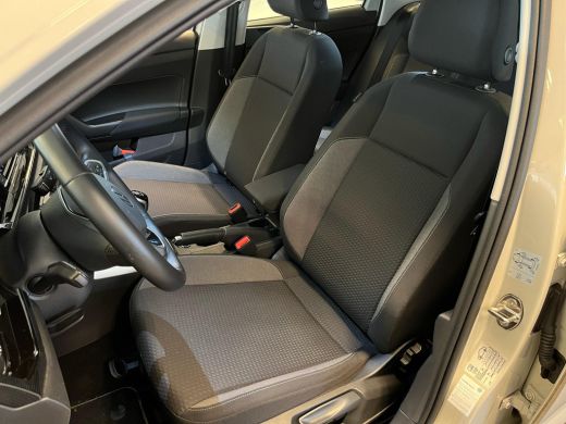 Volkswagen Taigo 1.0 96PK TSI Life | ACC | Apple Carplay | Achteruitrijcamera ActivLease financial lease