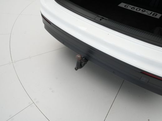 Volkswagen Tiguan 1.5 TSI 130pk Comfortline Navigatie Panoramadak Stoelverwarming Acc 340 ActivLease financial lease