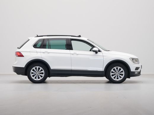 Volkswagen Tiguan 1.5 TSI 130pk Comfortline Navigatie Panoramadak Stoelverwarming Acc 340 ActivLease financial lease
