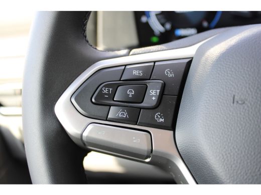 Volkswagen Transporter BPM VRIJ | Bulli | 2.0 TDI 170 PK | Automaat | L1 | Navi | Camera | LED Matrix | Softclose | Stoe... ActivLease financial lease