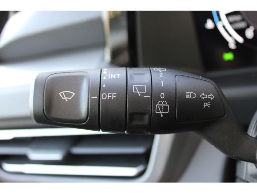 Volkswagen Transporter BPM VRIJ | Bulli | 2.0 TDI 170PK | L1 | Navi | Cruise Control | Achteruitrijcamera | Soft Close ActivLease financial lease