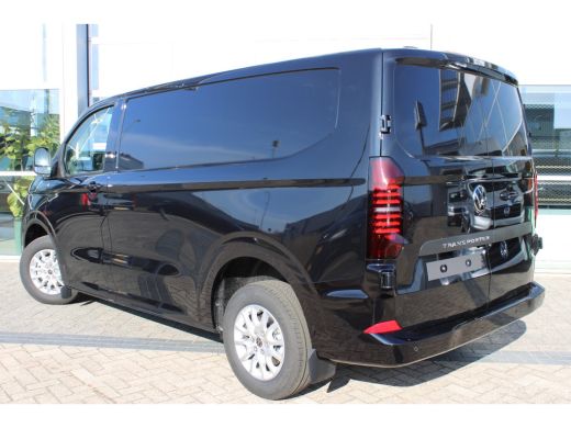 Volkswagen Transporter BPM VRIJ | Style | 2.0 TDI 150PK | L1 | Automaat | Apple Carplay | Full Led | PDC | Navi ActivLease financial lease