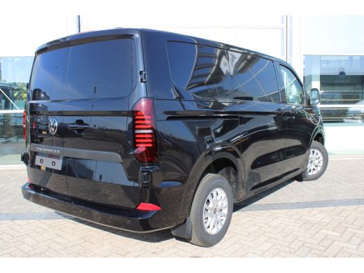 Volkswagen Transporter BPM VRIJ | Style | 2.0 TDI 150PK | L1 | Automaat | Apple Carplay | Full Led | PDC | Navi ActivLease financial lease