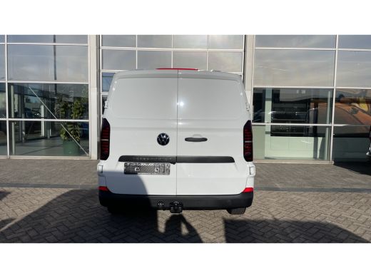 Volkswagen Transporter BPM VRIJ | L2 | 2.0 TDI 112PK | Life | Airco | Trekhaak | Camera | App Connect | Keyless start | ... ActivLease financial lease