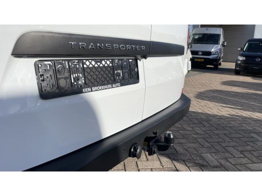 Volkswagen Transporter BPM VRIJ | L2 | 2.0 TDI 112PK | Life | Airco | Trekhaak | Camera | App Connect | Keyless start | ... ActivLease financial lease