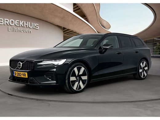 Volvo  V60 Volvo T6 Plug-in hybrid 350PK AWD Plus Dark | Blis | Keyless Entry | 19'' | Getint Glas | Stoel +... ActivLease financial lease