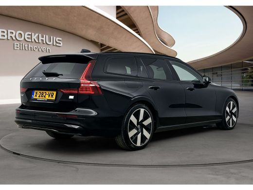 Volvo  V60 Volvo T6 Plug-in hybrid 350PK AWD Plus Dark | Blis | Keyless Entry | 19'' | Getint Glas | Stoel +... ActivLease financial lease