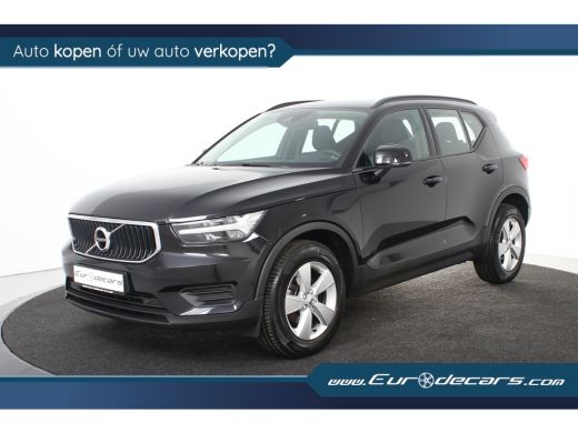 Volvo XC40 1.5 T2 Momentum *1ste Eigenaar*Navigatie*DAB*LED* Volvo XC40 1.5 T2 Momentum *1ste Eigenaar*Navigatie*DAB*LED*