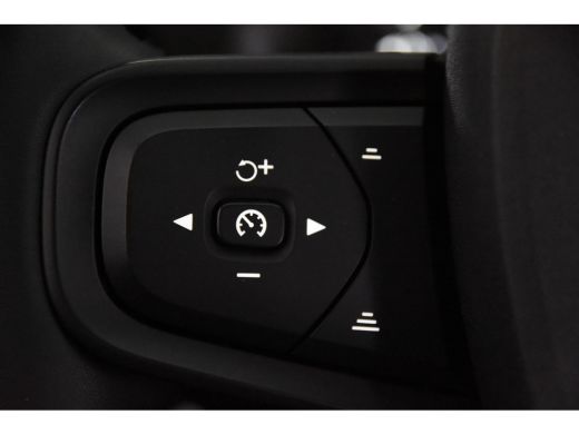 Volvo  XC40 1.5 T2 Momentum *1ste Eigenaar*Navigatie*DAB*LED* ActivLease financial lease