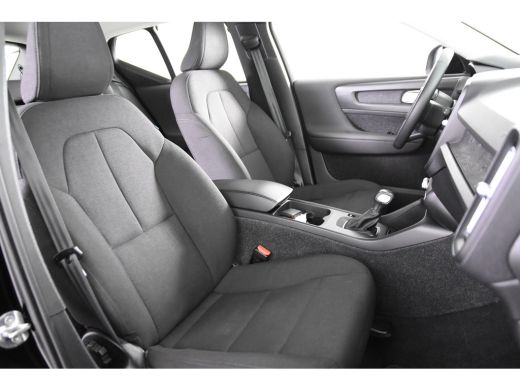 Volvo  XC40 1.5 T2 Momentum *1ste Eigenaar*Navigatie*DAB*LED* ActivLease financial lease