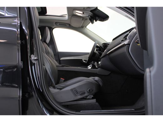 Volvo  XC90 Volvo T8 455PK Ultra Dark | Full Options! | Massage | Luchtvering | B&W Audio | Trekhaak | Gelam ... ActivLease financial lease