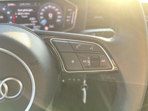 Audi A1 Sportback Sportback 30 TFSI Business edition S line | 115Pk | Automaat | PDC | Cruise control | Navi | ActivLease financial lease