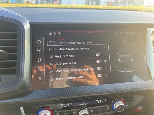 Audi A1 Sportback Sportback 30 TFSI Business edition S line | 115Pk | Automaat | PDC | Cruise control | Navi | ActivLease financial lease