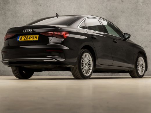 Audi A3 Limousine 30 TFSI Business Sport Automaat (APPLE CARPLAY, GROOT NAVI, CAMERA, GETINT GLAS, DYNAMI... ActivLease financial lease