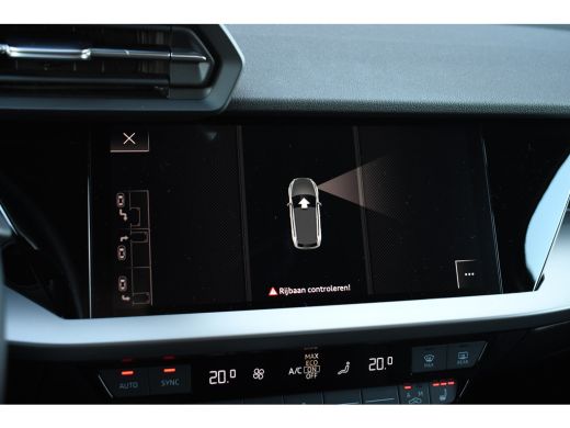 Audi A3 Sportback 40 TFSI e S-zetels ACC Head-up 19inch El-klep ActivLease financial lease