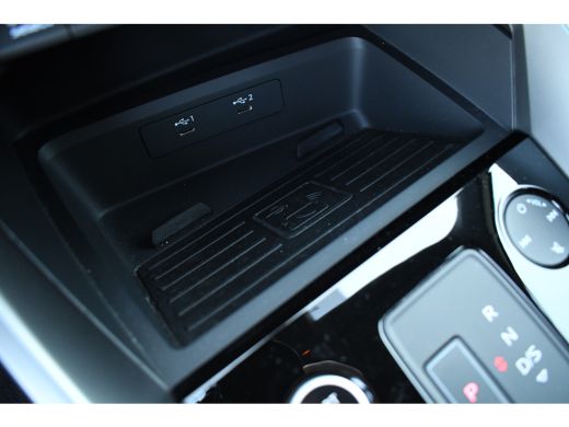 Audi A3 Sportback 40 TFSI e S-zetels ACC Head-up 19inch El-klep ActivLease financial lease