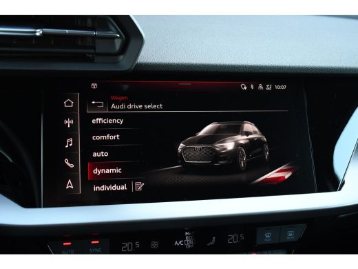 Audi A3 Sportback 40 TFSI e S-zetels ACC Head-up 19inch El-klep ActivLease financial lease