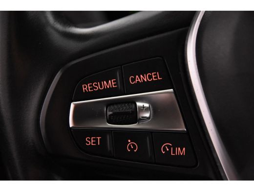BMW 3-serie 330e Edition Plus *1ste Eigenaar*Navigatie*Leer* ActivLease financial lease
