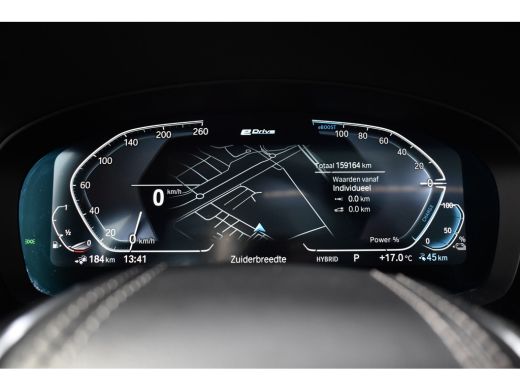 BMW 5 Serie Touring 530e High Executive Luxury Line | Panoramadak | Trekhaak wegklapbaar | Laser Light | Mass... ActivLease financial lease