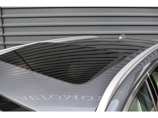 BMW 5 Serie Touring 530e High Executive Luxury Line | Panoramadak | Trekhaak wegklapbaar | Laser Light | Mass... ActivLease financial lease